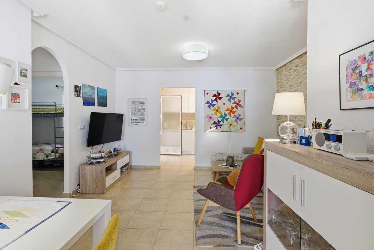 2 Bed Apartment for sale in Torrevieja Costa Blanca, Alicante, Spain