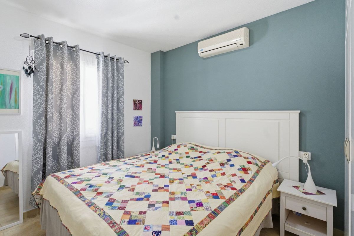 2 Bed Apartment for sale in Torrevieja Costa Blanca, Alicante, Spain
