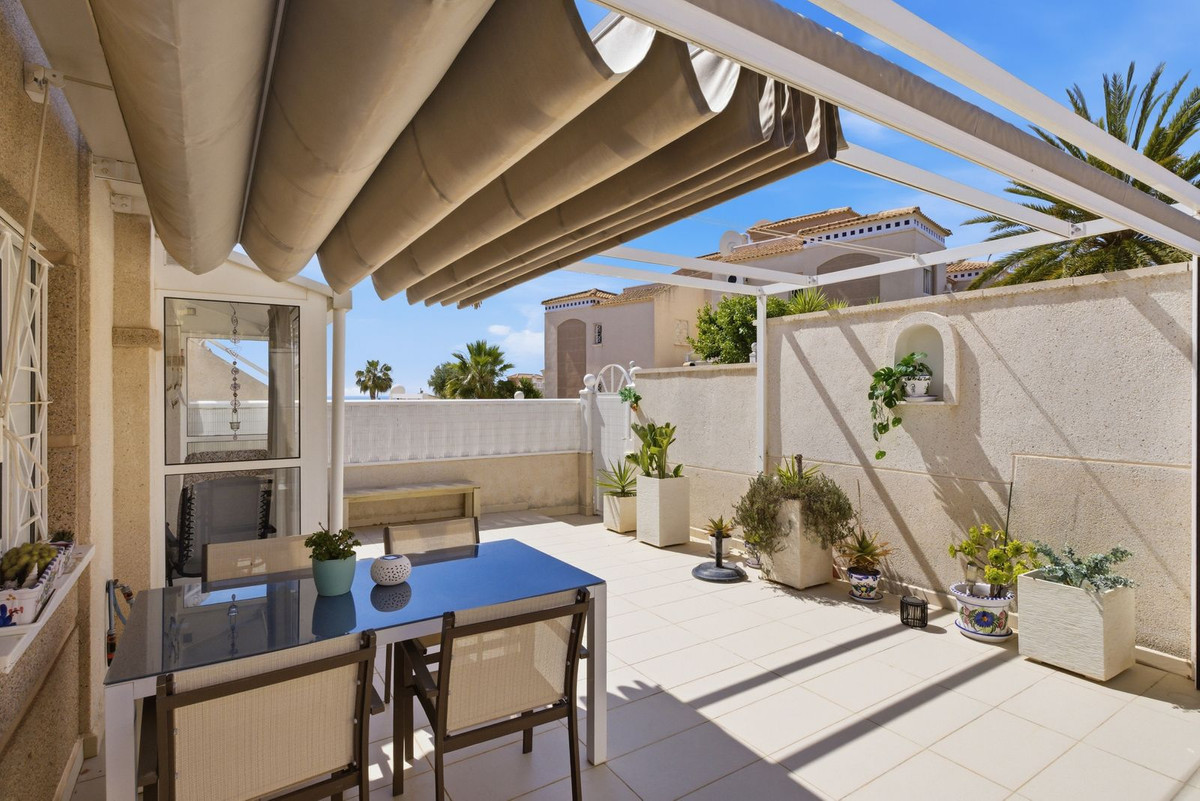 2 Bed Apartment for sale in Torrevieja Costa Blanca, Alicante, Spain