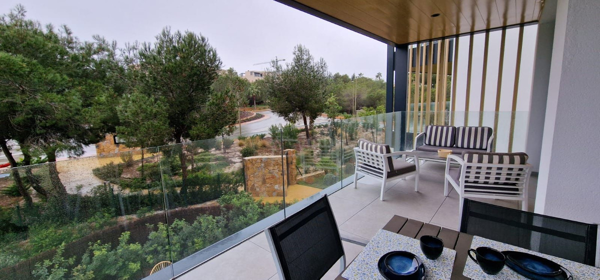 Se vende Apartamento Planta Media de 3 dormitorios en Costa Blanca, Alicante, España
