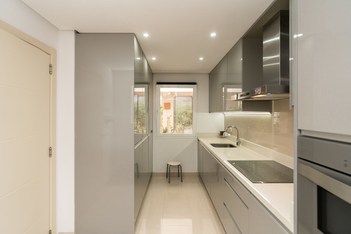 Se vende Apartamento Planta Baja de 2 dormitorios en Costa Del Sol, Málaga, España