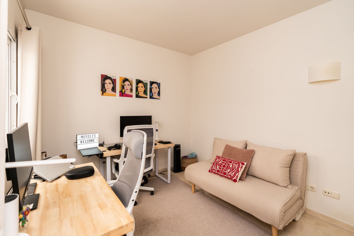 Se vende Apartamento Planta Baja de 2 dormitorios en Costa Del Sol, Málaga, España