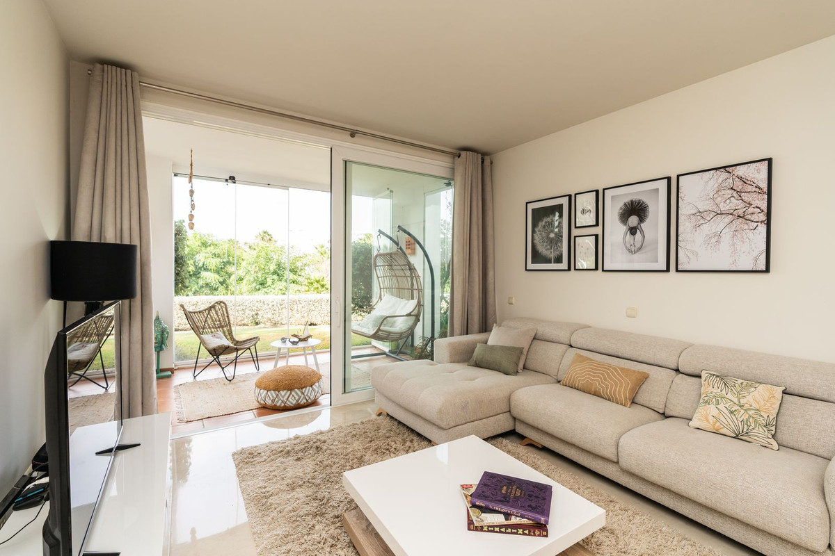 Se vende Apartamento Planta Baja de 2 dormitorios en Costa Del Sol, Málaga, España