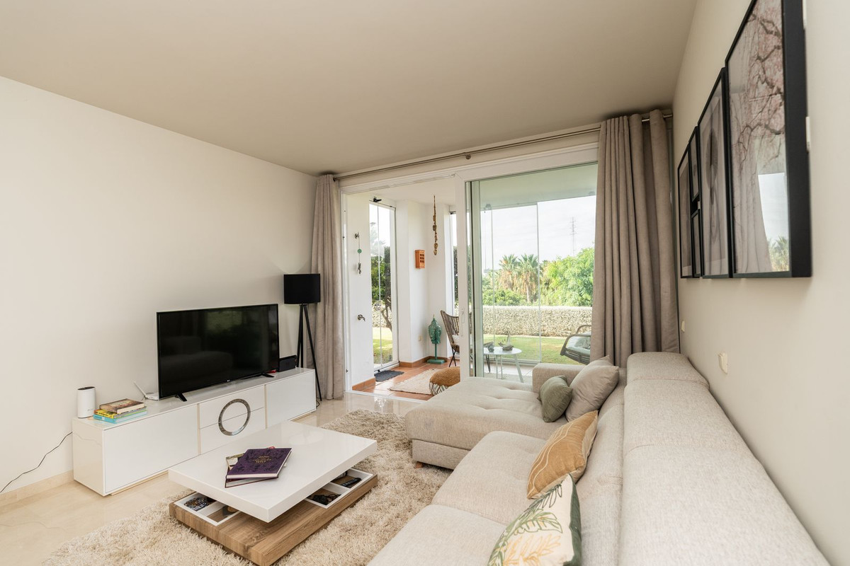 Se vende Apartamento Planta Baja de 2 dormitorios en Costa Del Sol, Málaga, España