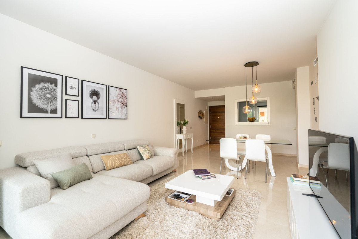 Se vende Apartamento Planta Baja de 2 dormitorios en Costa Del Sol, Málaga, España