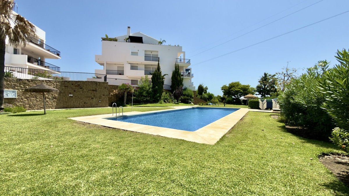 Se vende Apartamento Planta Baja de 2 dormitorios en Costa Del Sol, Málaga, España
