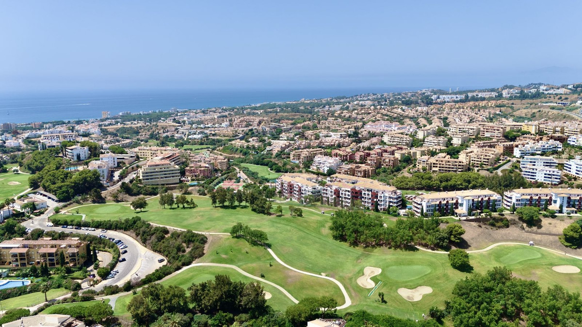 Se vende Apartamento Planta Baja de 2 dormitorios en Costa Del Sol, Málaga, España