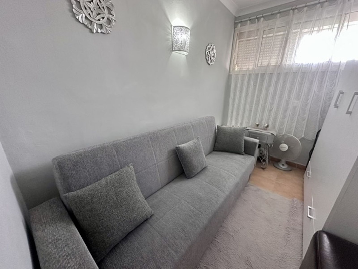 3 Bed Apartment for sale in Estepona Costa Del Sol, Málaga, Spain