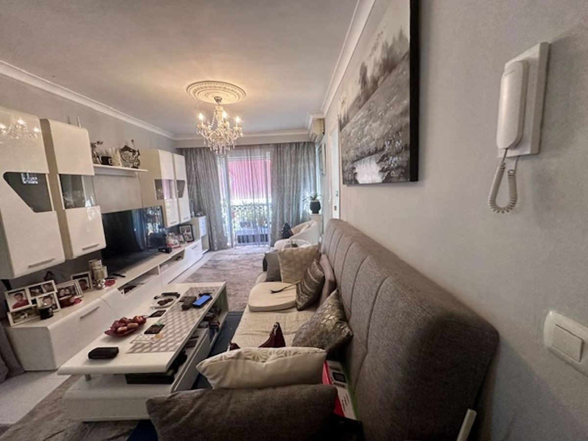 3 Bed Apartment for sale in Estepona Costa Del Sol, Málaga, Spain