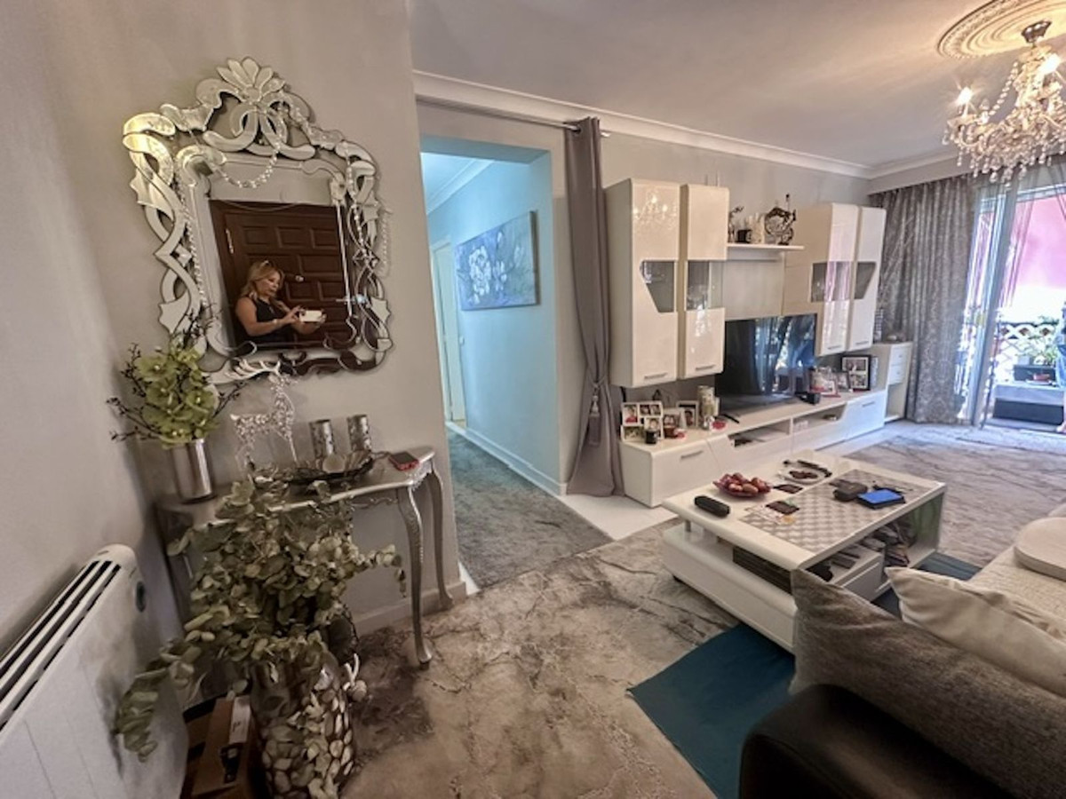 3 Bed Apartment for sale in Estepona Costa Del Sol, Málaga, Spain