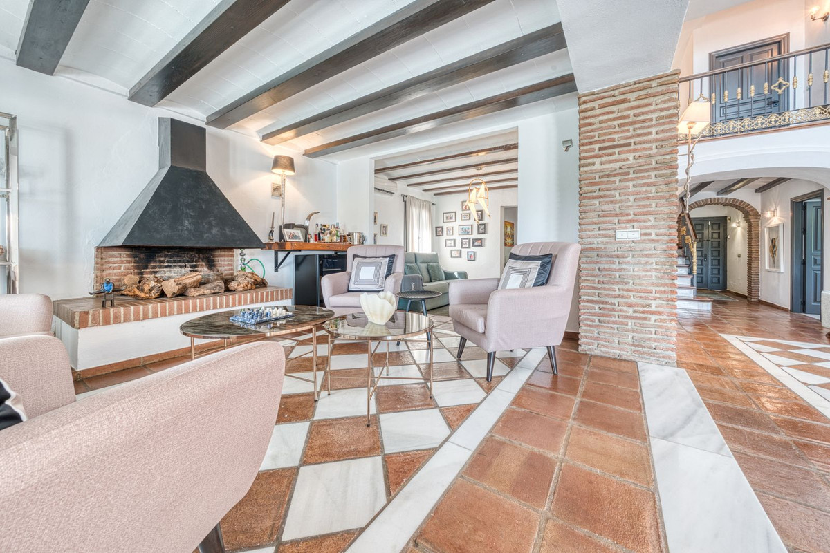 Se vende Villa - Chalet de 3 dormitorios en Costa Del Sol, Málaga, España