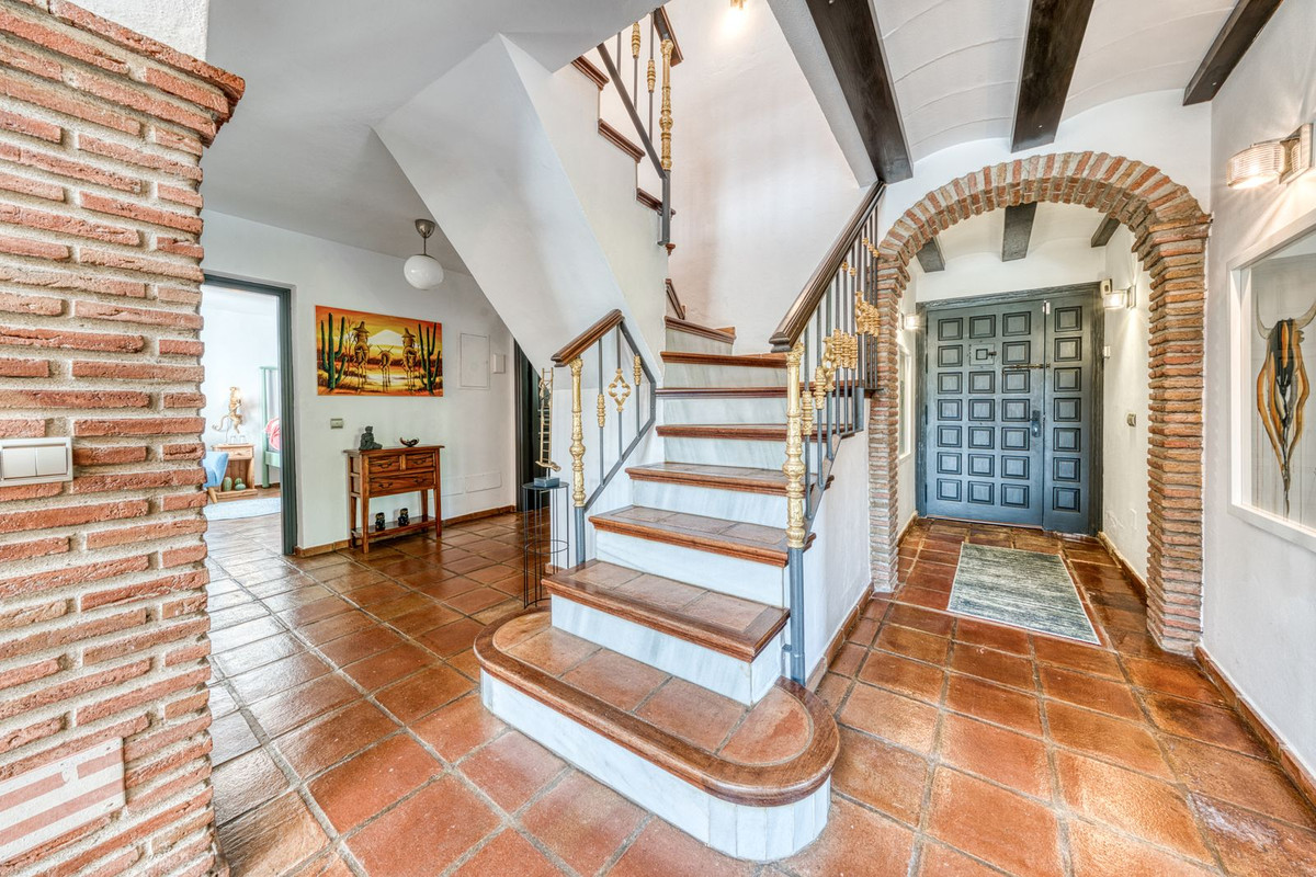 Se vende Villa - Chalet de 3 dormitorios en Costa Del Sol, Málaga, España