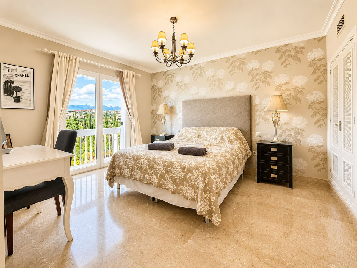 Se vende Apartamento Planta Media de 2 dormitorios en Costa Del Sol, Málaga, España