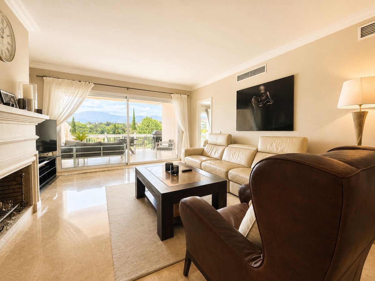 Se vende Apartamento Planta Media de 2 dormitorios en Costa Del Sol, Málaga, España