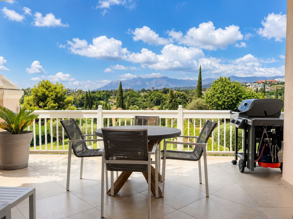 Se vende Apartamento Planta Media de 2 dormitorios en Costa Del Sol, Málaga, España