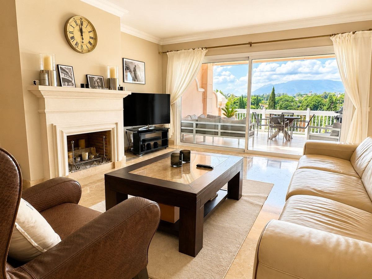Se vende Apartamento Planta Media de 2 dormitorios en Costa Del Sol, Málaga, España