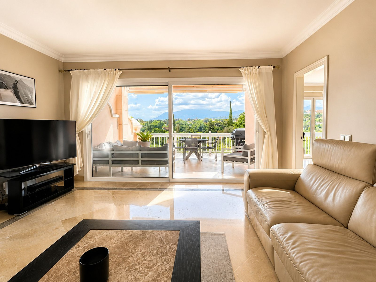 Se vende Apartamento Planta Media de 2 dormitorios en Costa Del Sol, Málaga, España