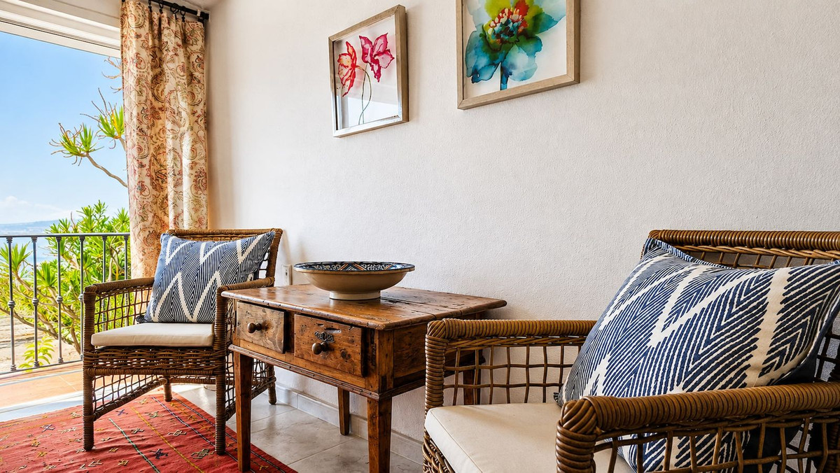 3 Bed Townhouse for sale in Casares Playa Costa Del Sol, Málaga, Spain
