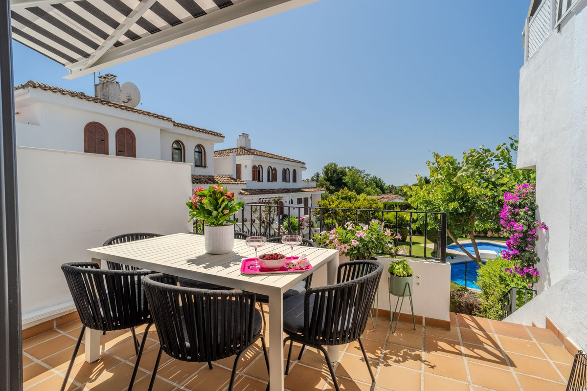 Se vende Adosada de 4 dormitorios en Costa Del Sol, Málaga, España