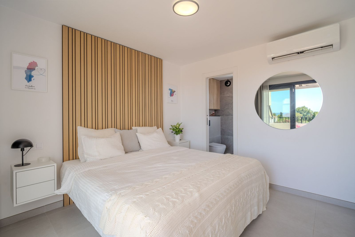 Se vende Adosada de 4 dormitorios en Costa Del Sol, Málaga, España