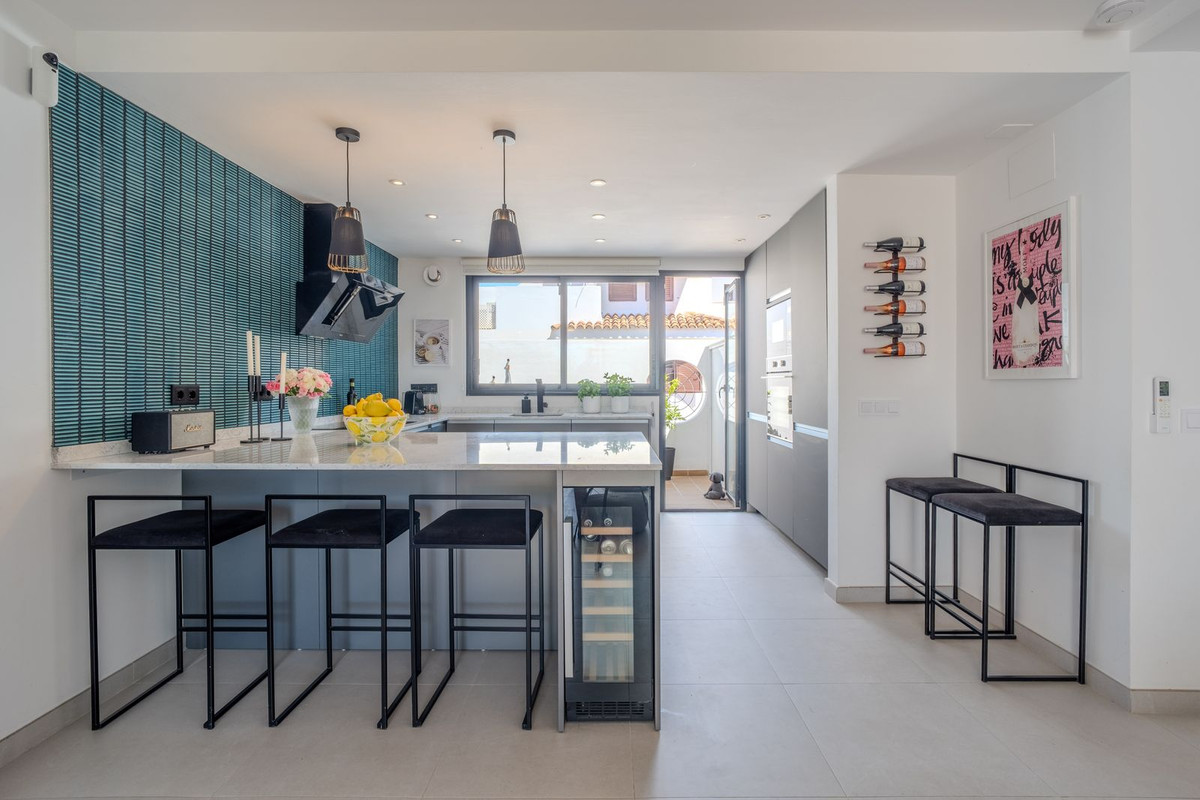 Se vende Adosada de 4 dormitorios en Costa Del Sol, Málaga, España