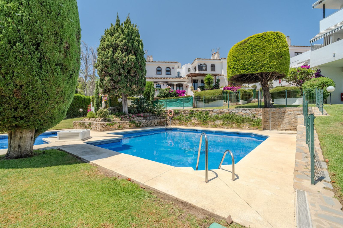 Se vende Adosada de 4 dormitorios en Costa Del Sol, Málaga, España