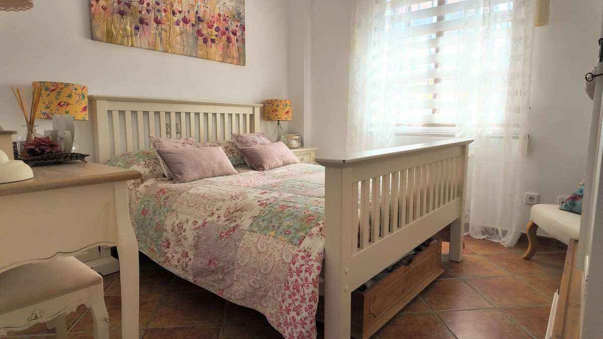 Se vende Villa - Chalet de 6 dormitorios en Costa Del Sol, Málaga, España