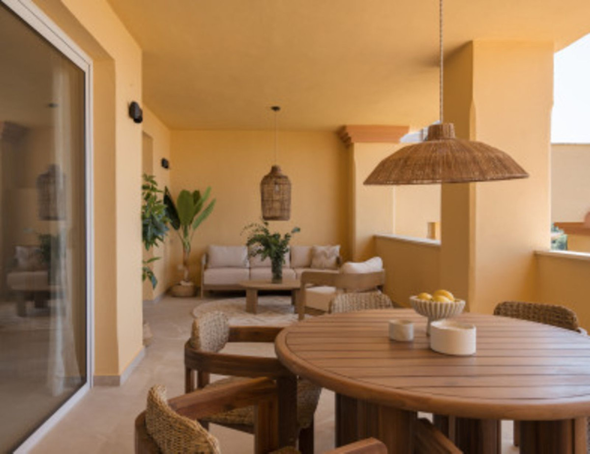3 Bed Apartment for sale in Nueva Andalucía Costa Del Sol, Málaga, Spain