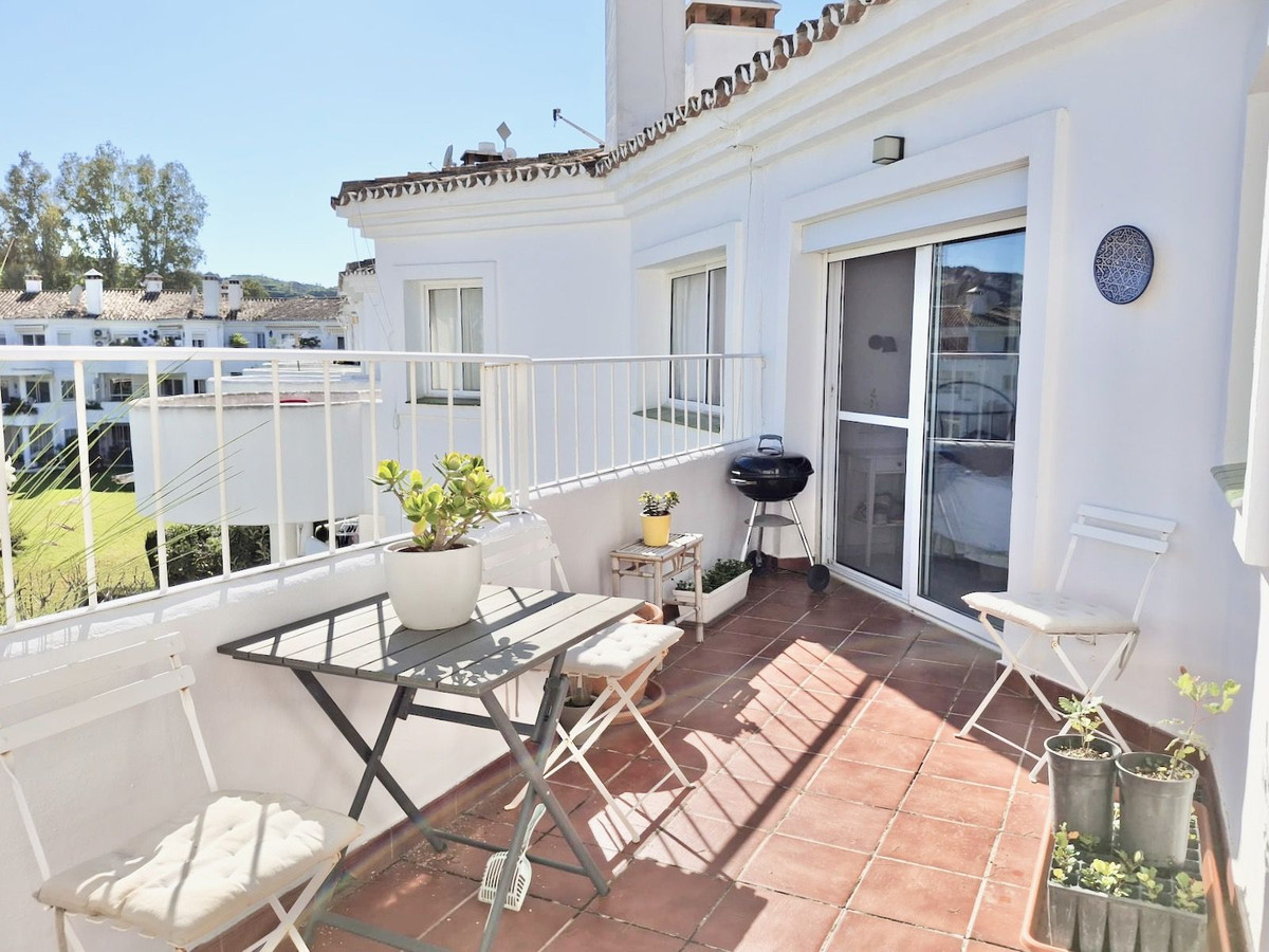 Se vende Apartamento Planta Media de 3 dormitorios en Costa Del Sol, Málaga, España