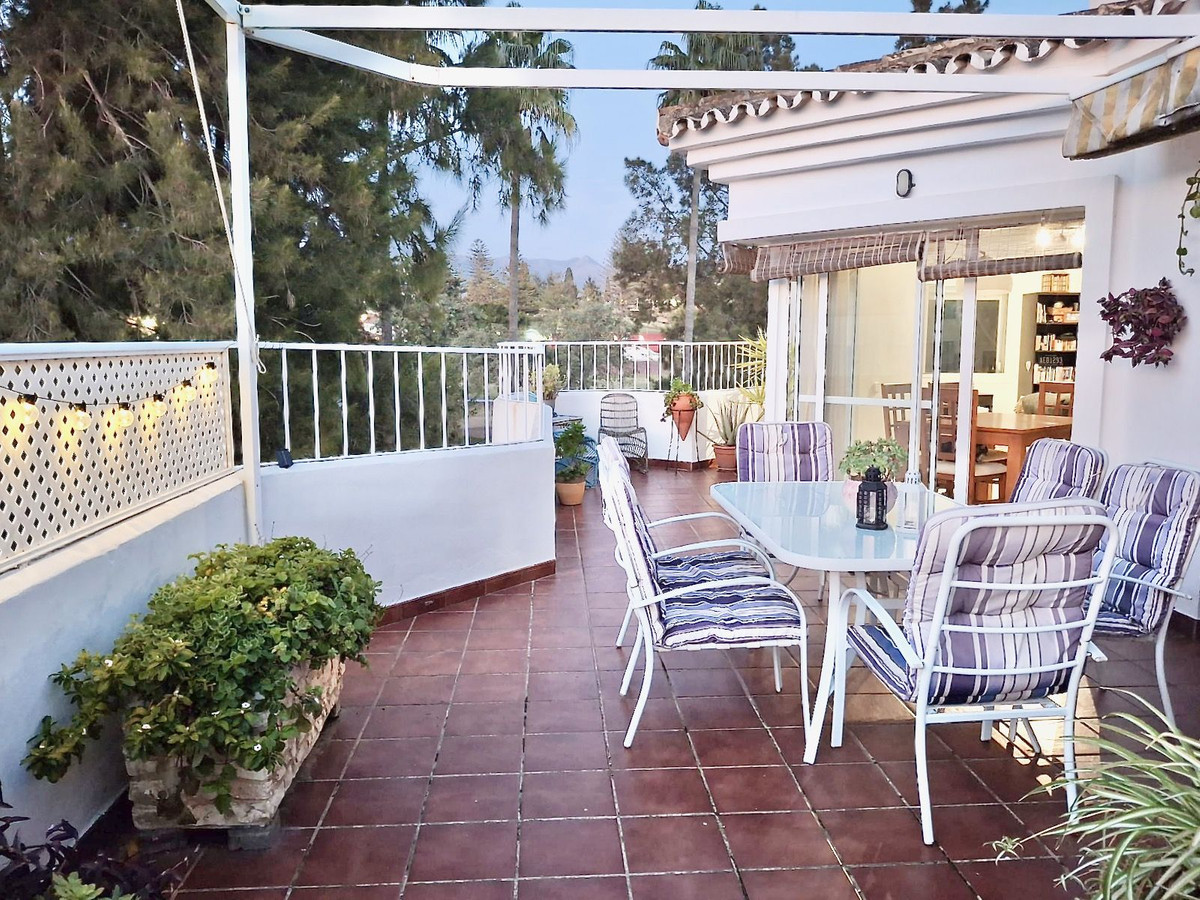 Se vende Apartamento Planta Media de 3 dormitorios en Costa Del Sol, Málaga, España