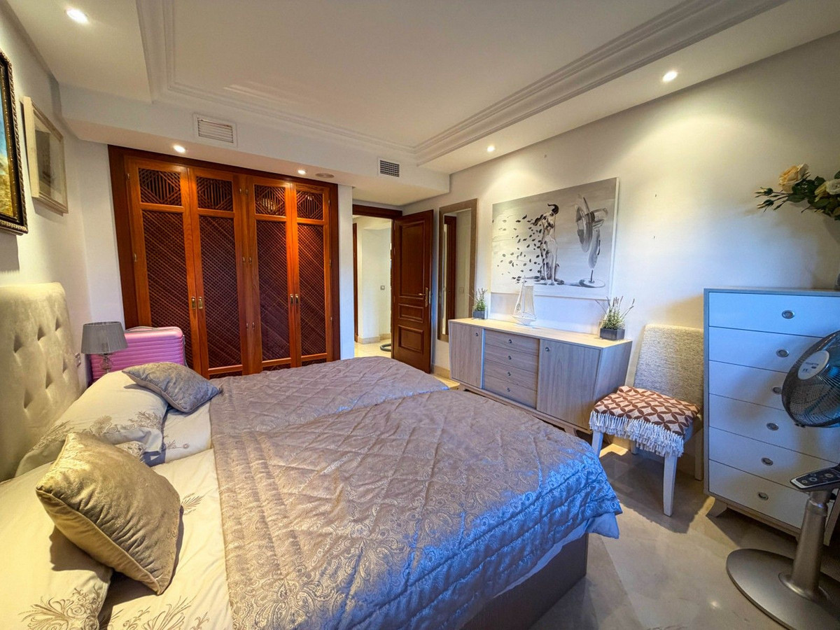 2 Bed Apartment for sale in New Golden Mile Costa Del Sol, Málaga, Spain