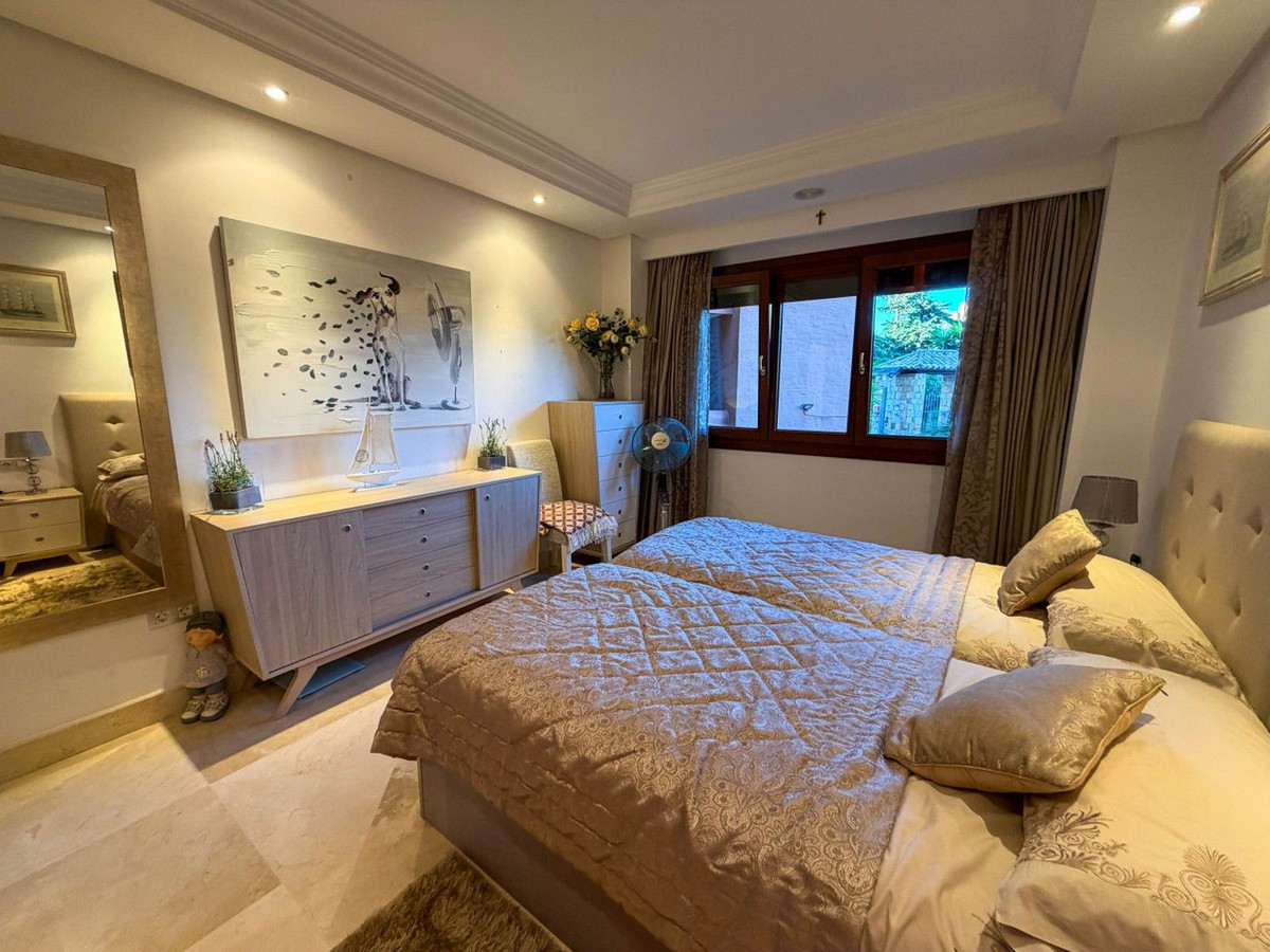 2 Bed Apartment for sale in New Golden Mile Costa Del Sol, Málaga, Spain