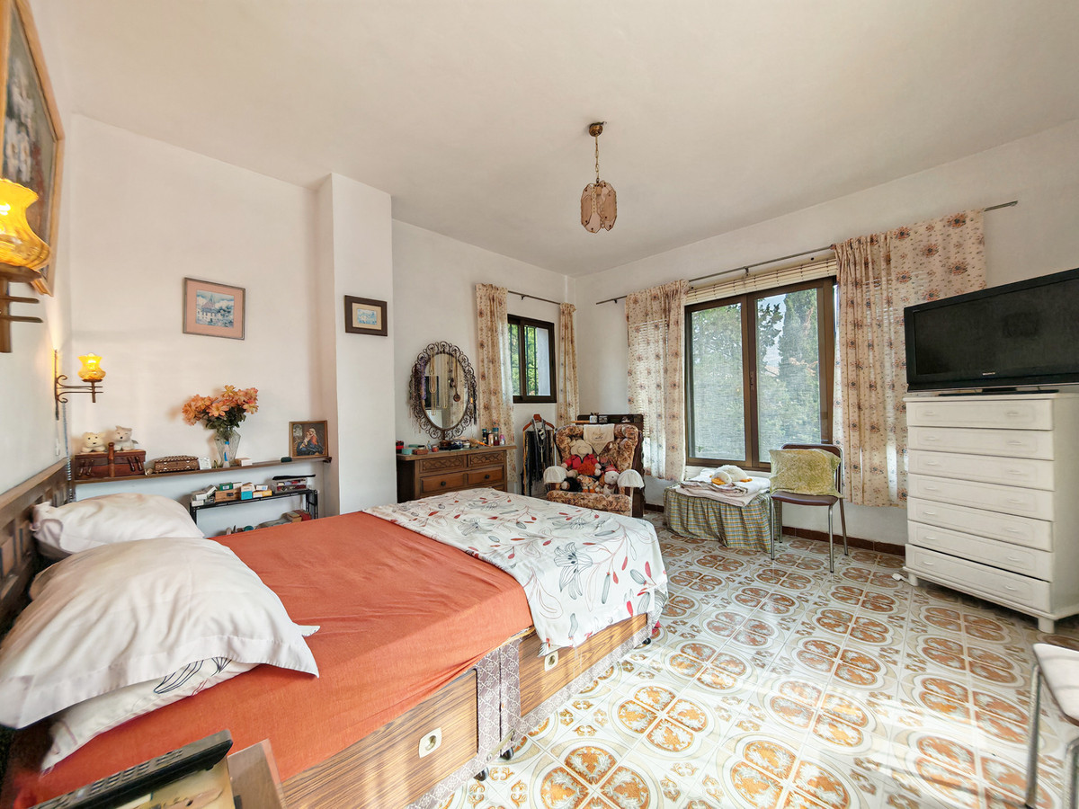 Se vende Villa - Chalet de 3 dormitorios en Costa Del Sol, Málaga, España