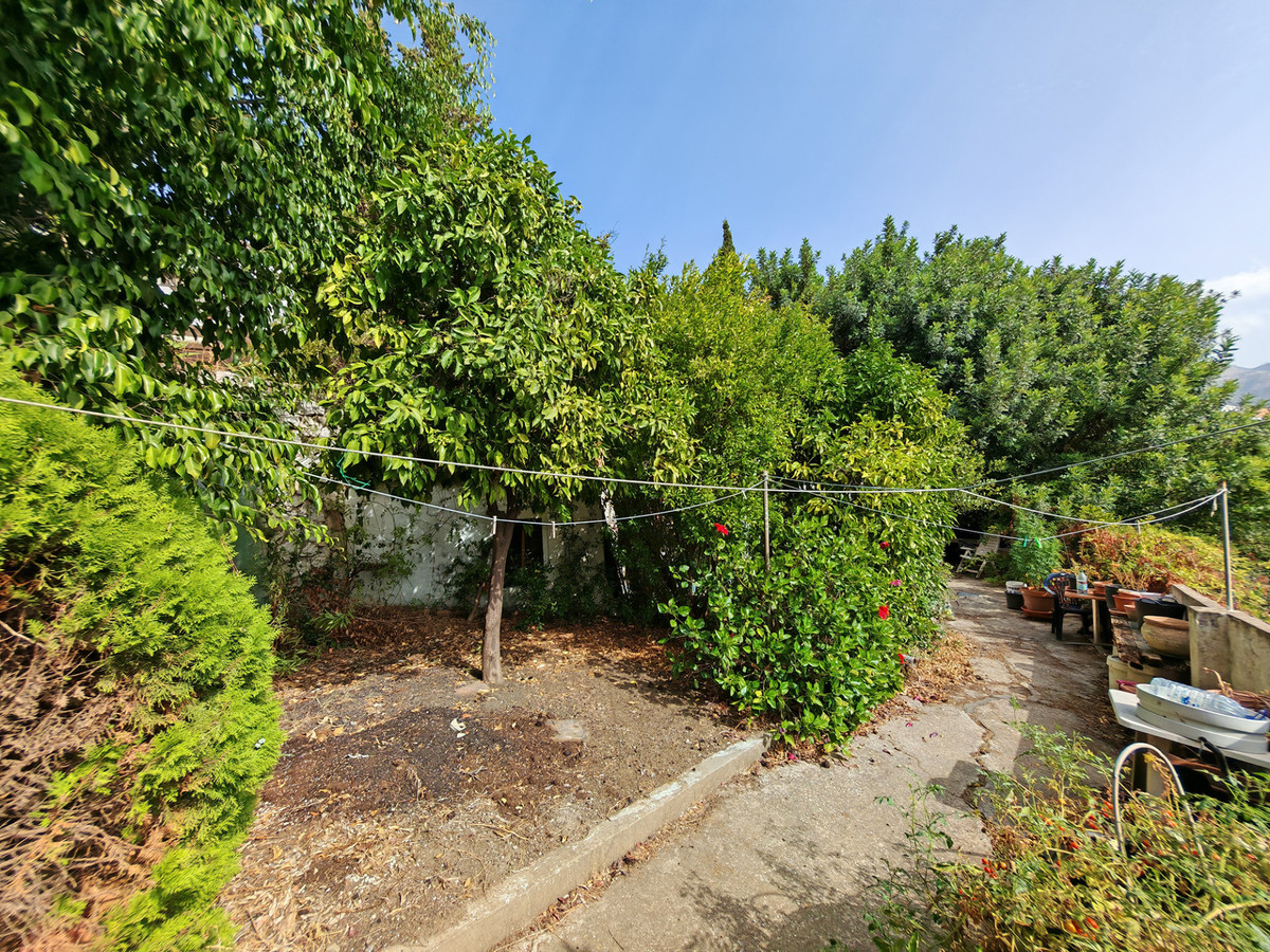 Se vende Villa - Chalet de 3 dormitorios en Costa Del Sol, Málaga, España