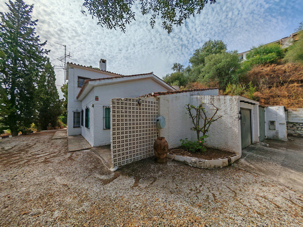 Se vende Villa - Chalet de 3 dormitorios en Costa Del Sol, Málaga, España