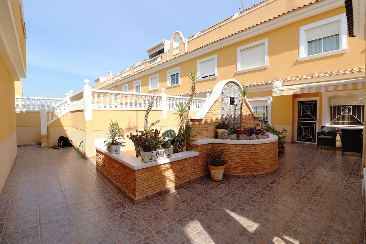 2 Bed Townhouse for sale in Benijofar Costa Blanca, Alicante, Spain