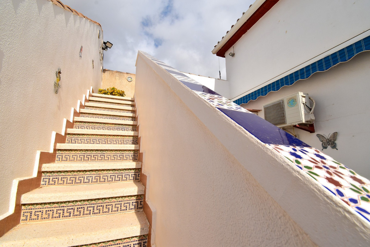2 Bed Townhouse for sale in Playa Flamenca Costa Blanca, Alicante, Spain