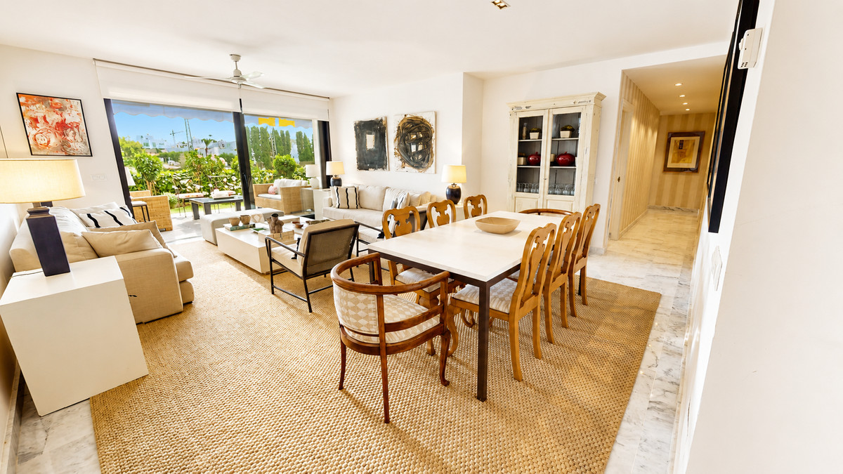 4 Bed Apartment for sale in Guadalmina Baja Costa Del Sol, Málaga, Spain