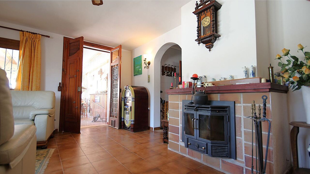 Se vende Villa - Chalet de 4 dormitorios en Costa Blanca, Alicante, España
