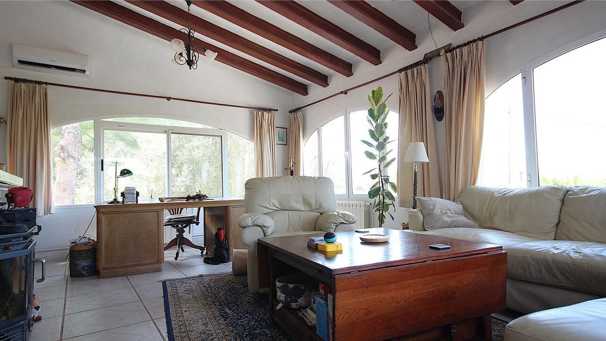 Se vende Villa - Chalet de 4 dormitorios en Costa Blanca, Alicante, España
