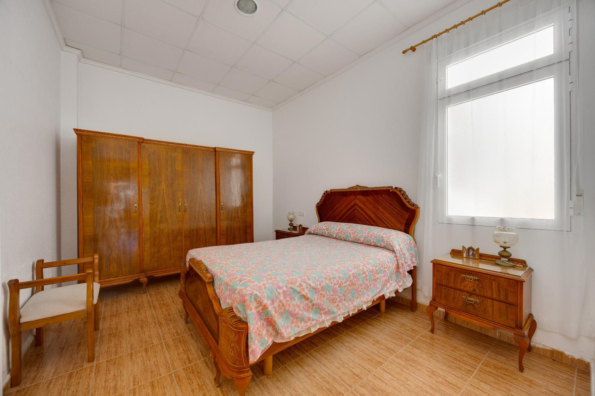 3 Bed Apartment for sale in Playa Del Cura Costa Blanca, Alicante, Spain