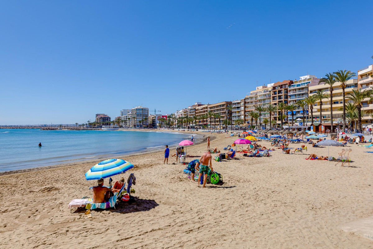3 Bed Apartment for sale in Playa Del Cura Costa Blanca, Alicante, Spain