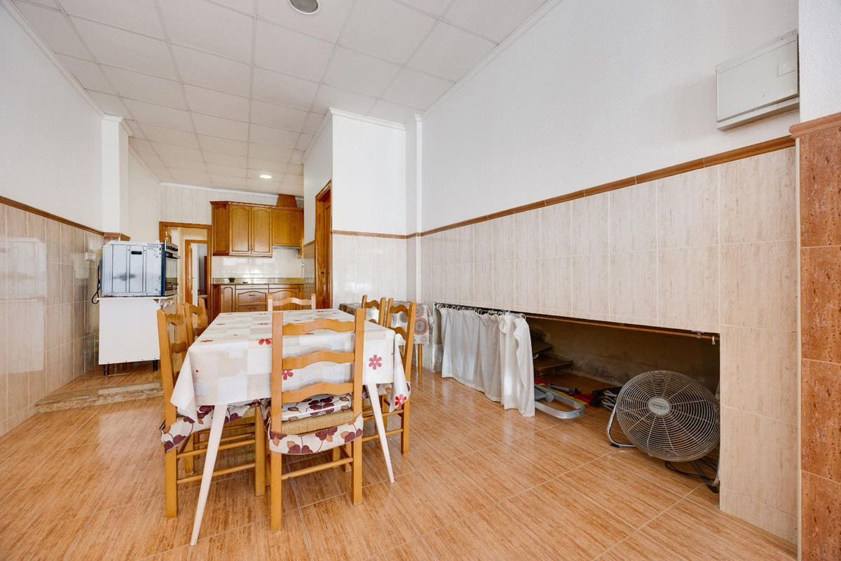 3 Bed Apartment for sale in Playa Del Cura Costa Blanca, Alicante, Spain