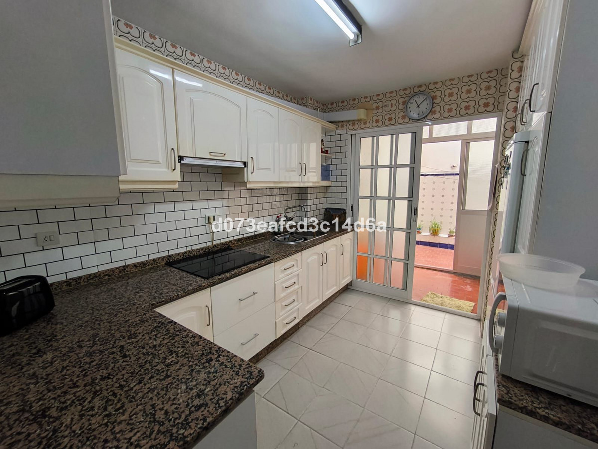 3 Bed Townhouse for sale in Ronda Costa Del Sol, Málaga, Spain