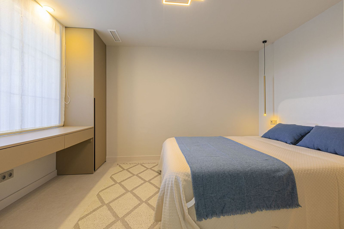 Se vende Apartamento Planta Baja de 3 dormitorios en Costa Del Sol, Málaga, España