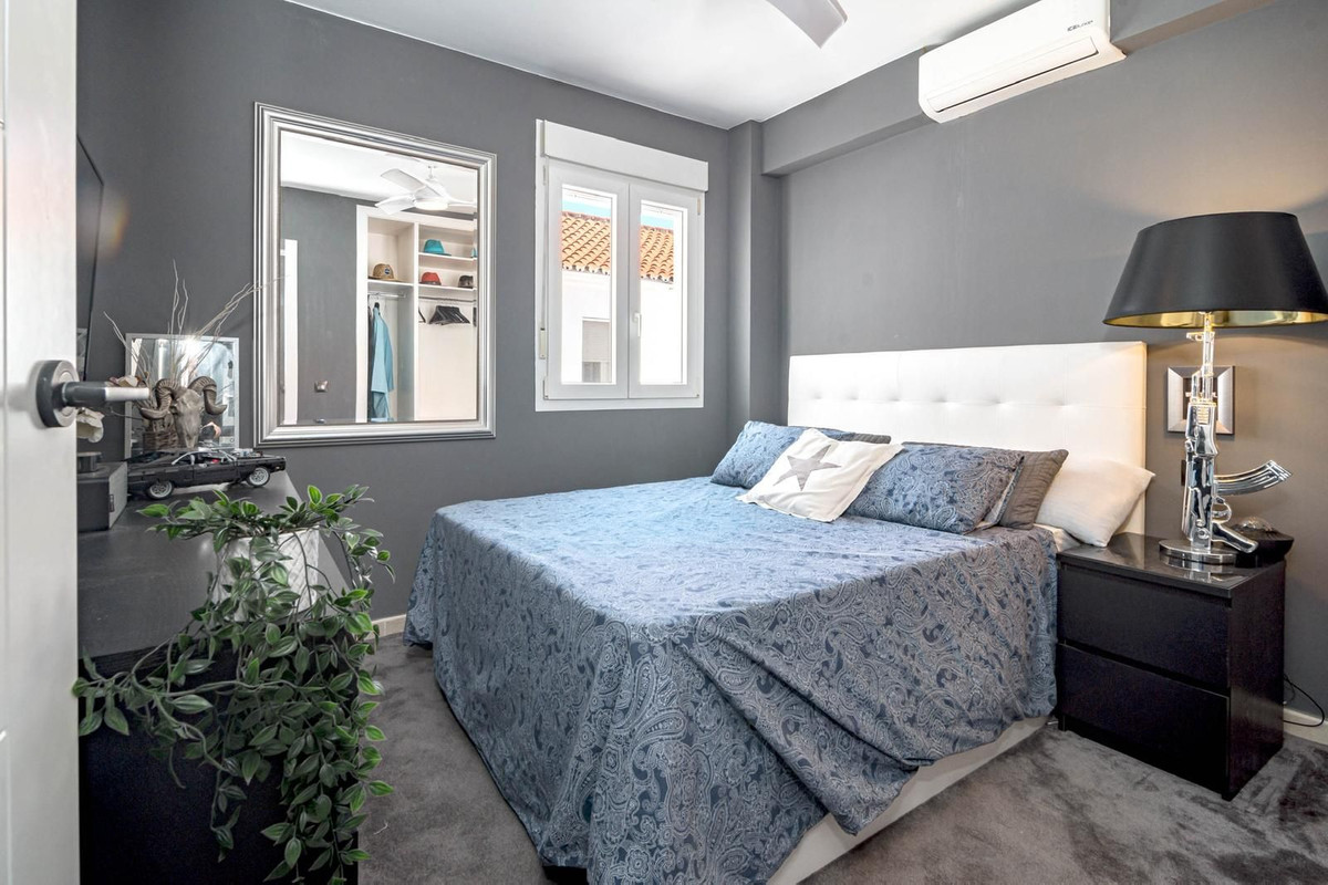 2 Bed Apartment for sale in Nueva Andalucía Costa Del Sol, Málaga, Spain