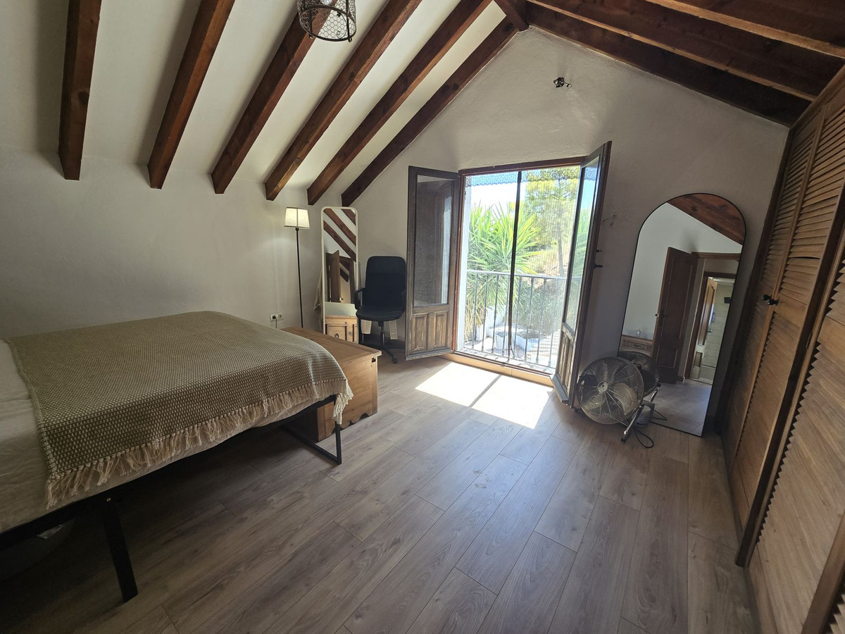 Se vende Villa - Chalet de 3 dormitorios en Costa Del Sol, Málaga, España