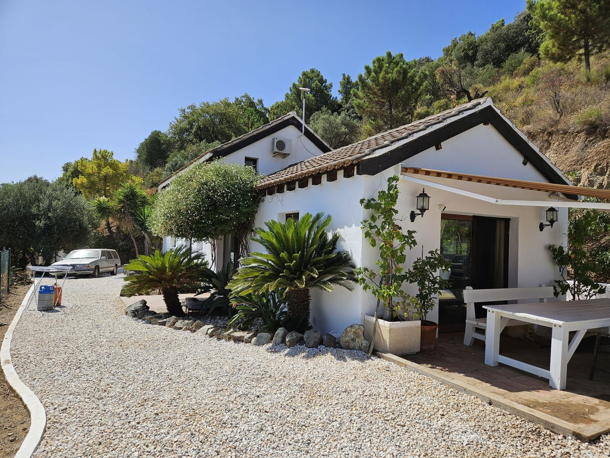 Se vende Villa - Chalet de 3 dormitorios en Costa Del Sol, Málaga, España