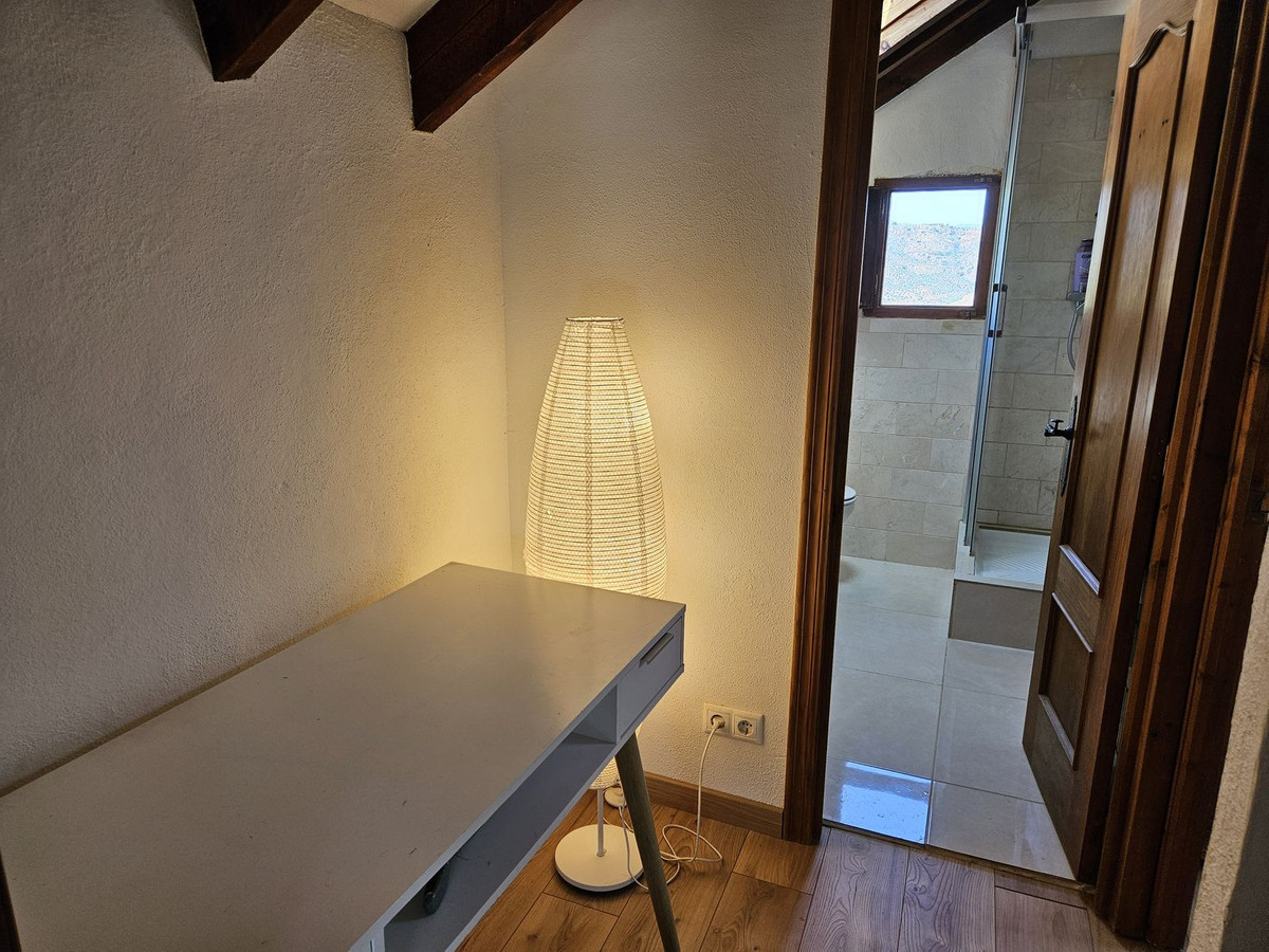 Se vende Villa - Chalet de 3 dormitorios en Costa Del Sol, Málaga, España