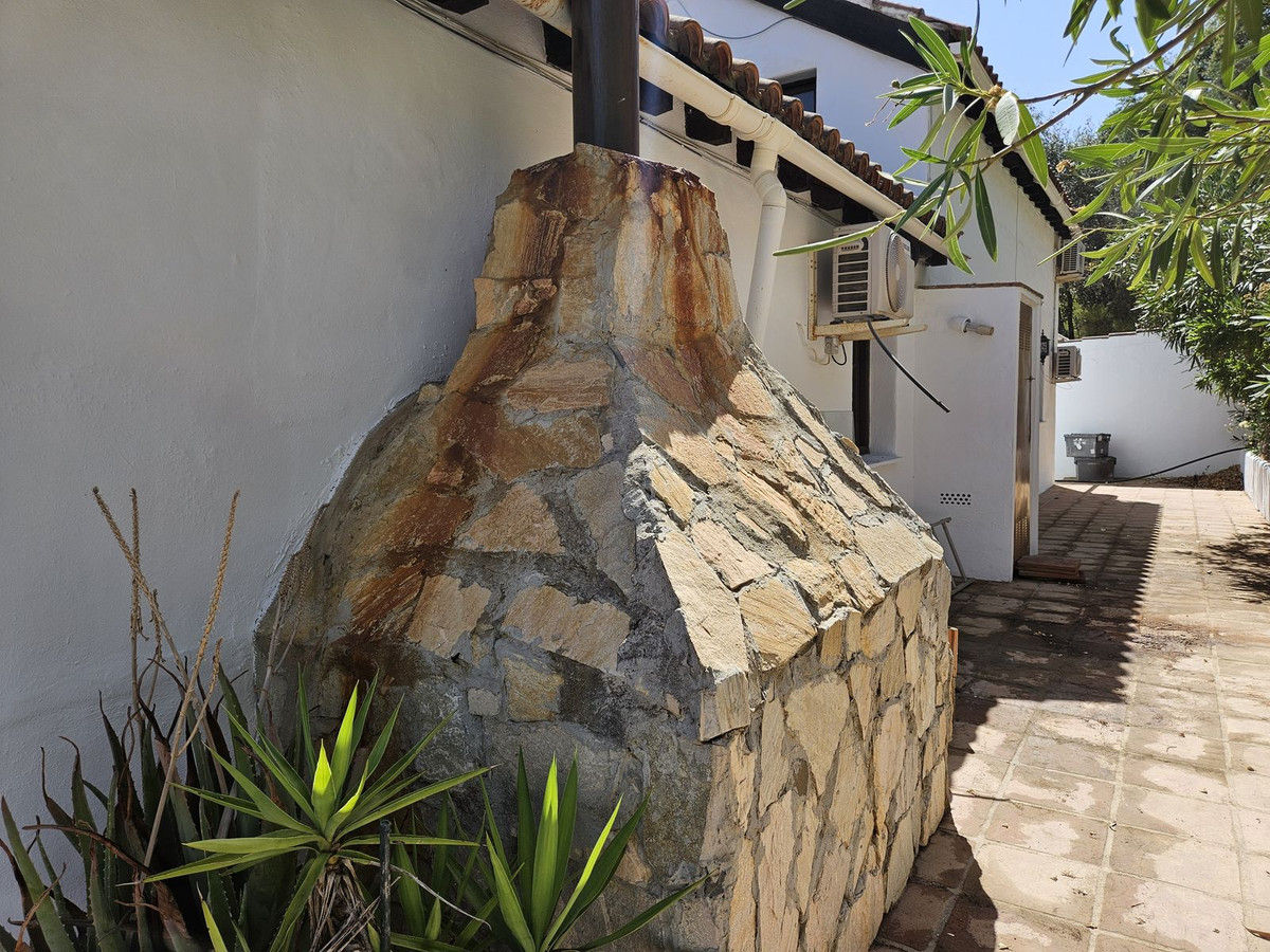 Se vende Villa - Chalet de 3 dormitorios en Costa Del Sol, Málaga, España